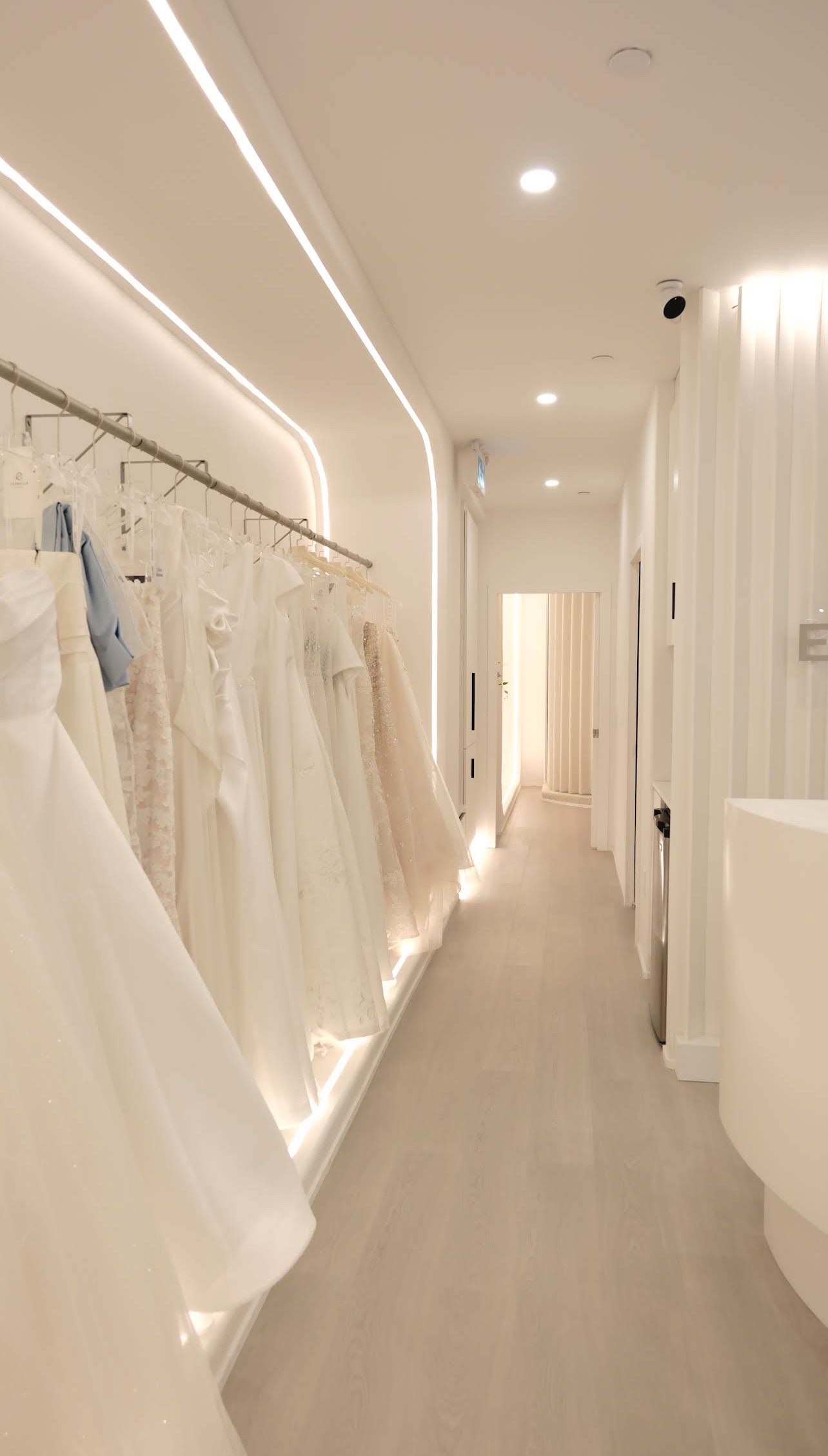 Estrelle Bridal